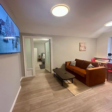Colonel Suites & Apartments Рига Екстериор снимка