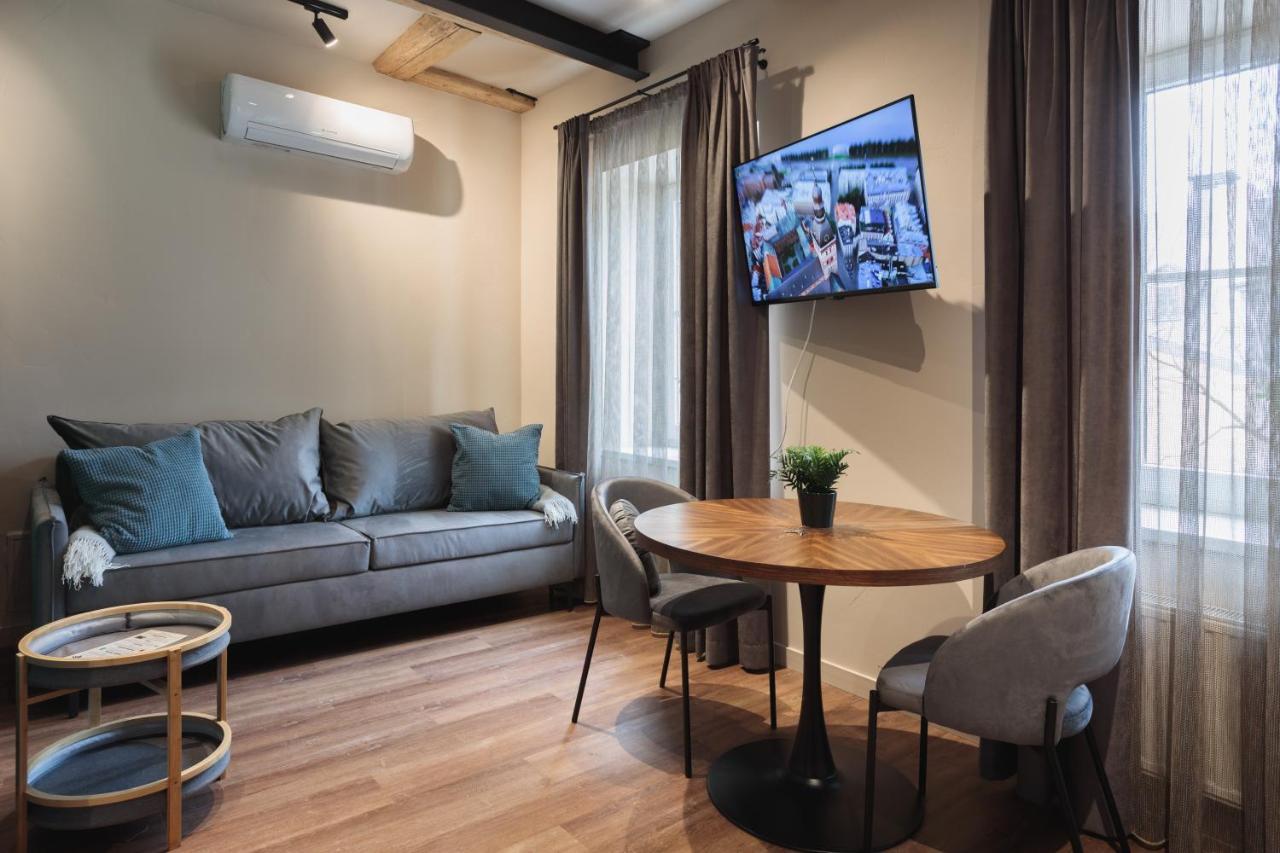 Colonel Suites & Apartments Рига Екстериор снимка