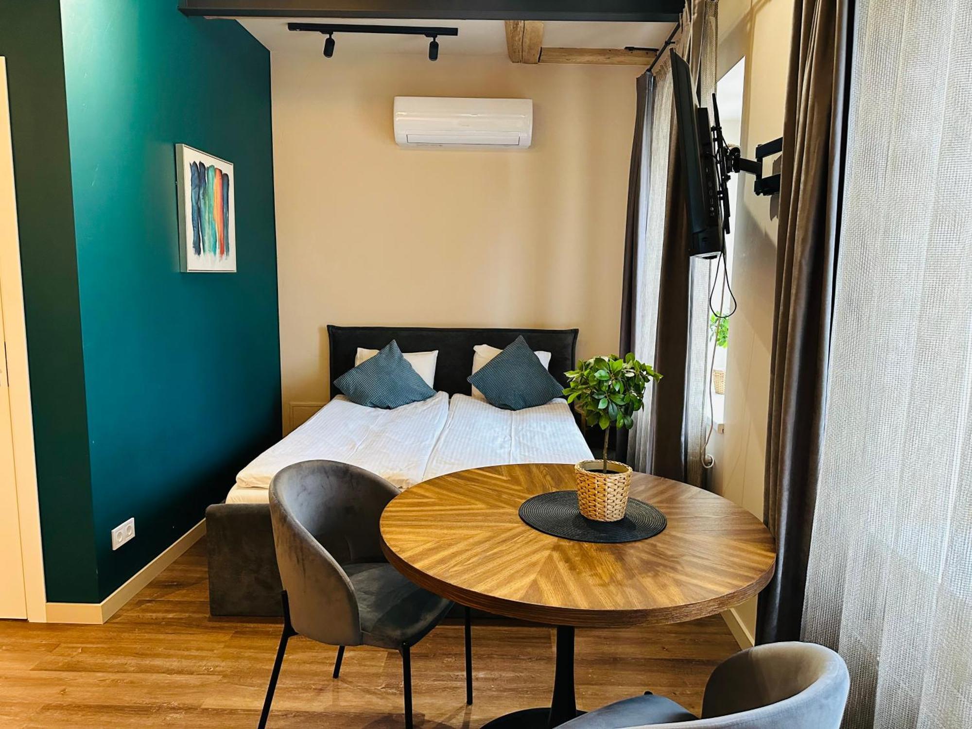 Colonel Suites & Apartments Рига Екстериор снимка