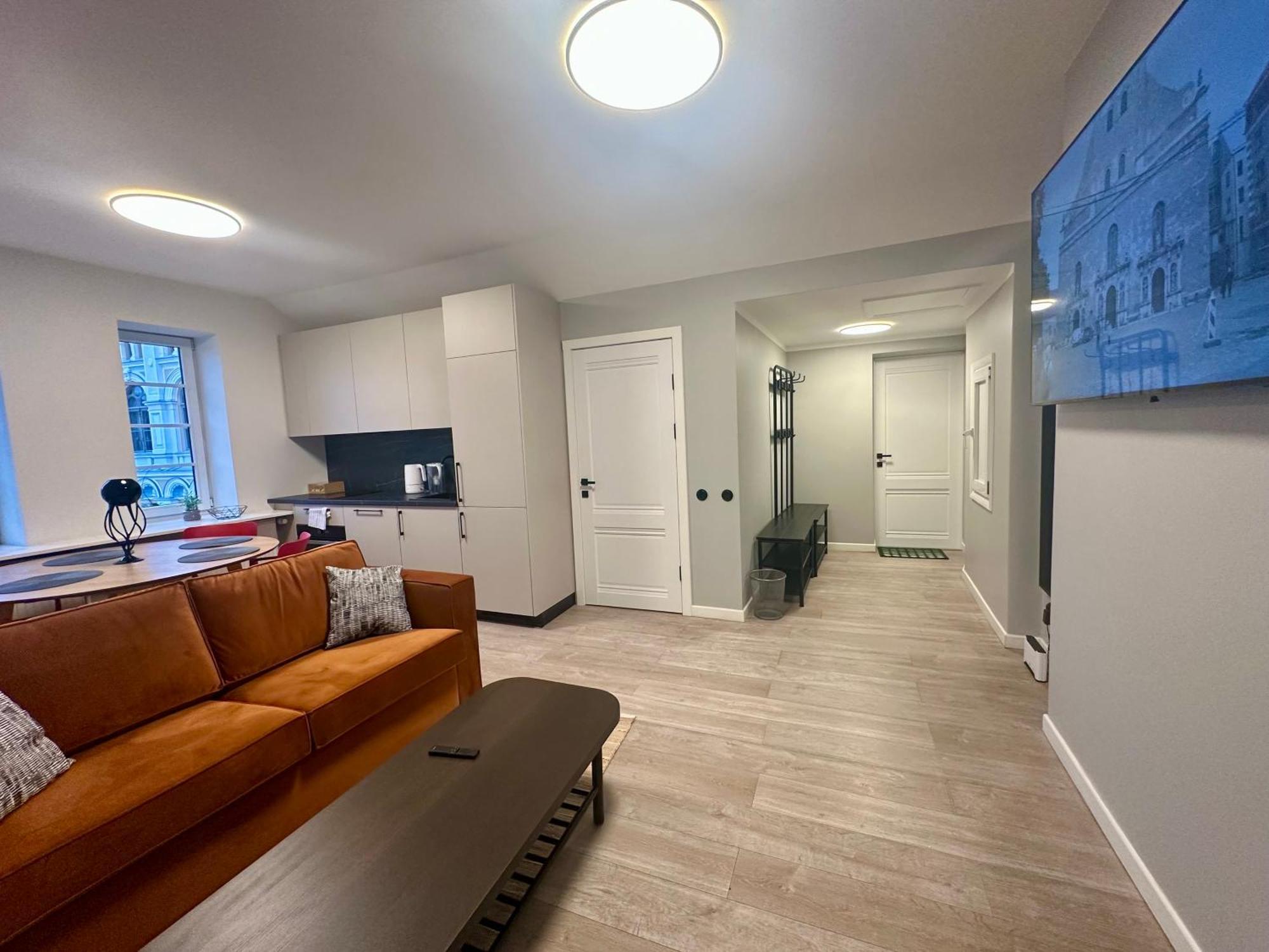 Colonel Suites & Apartments Рига Екстериор снимка