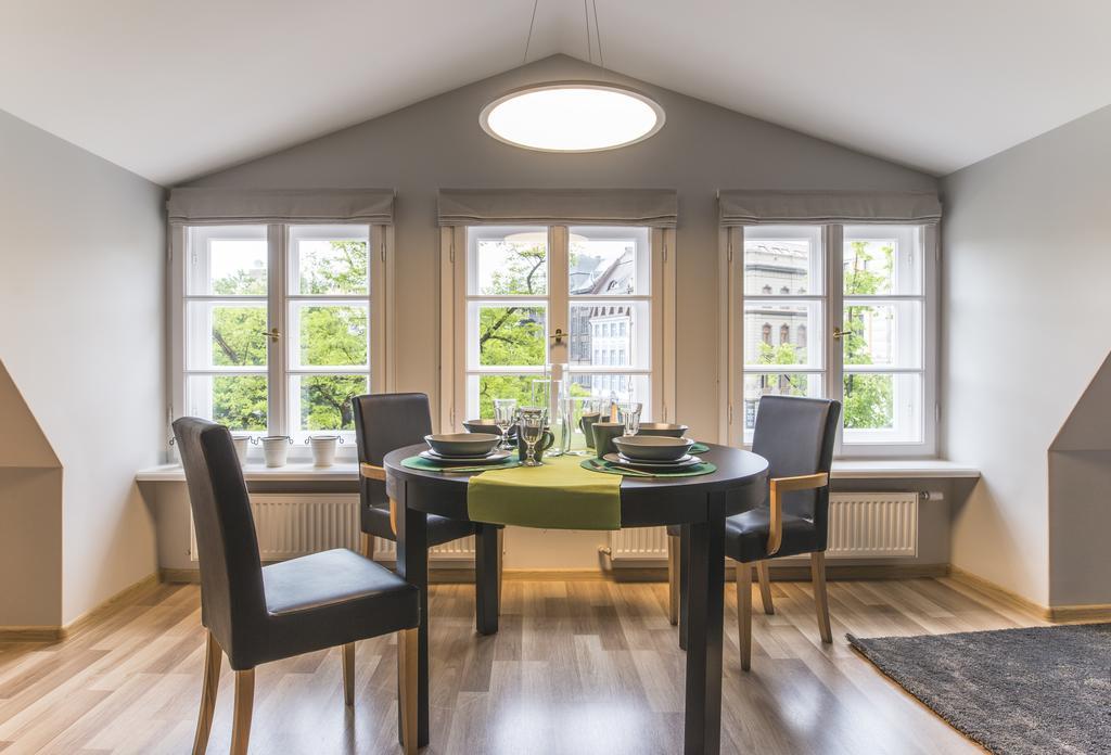 Colonel Suites & Apartments Рига Екстериор снимка