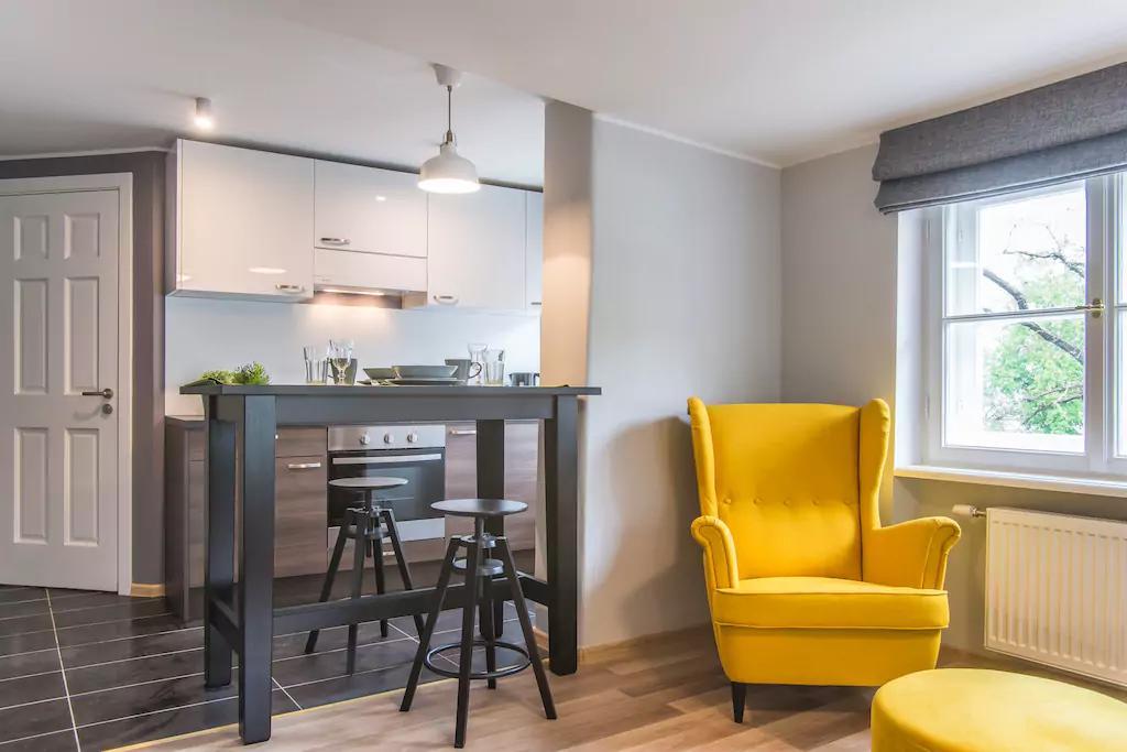 Colonel Suites & Apartments Рига Екстериор снимка
