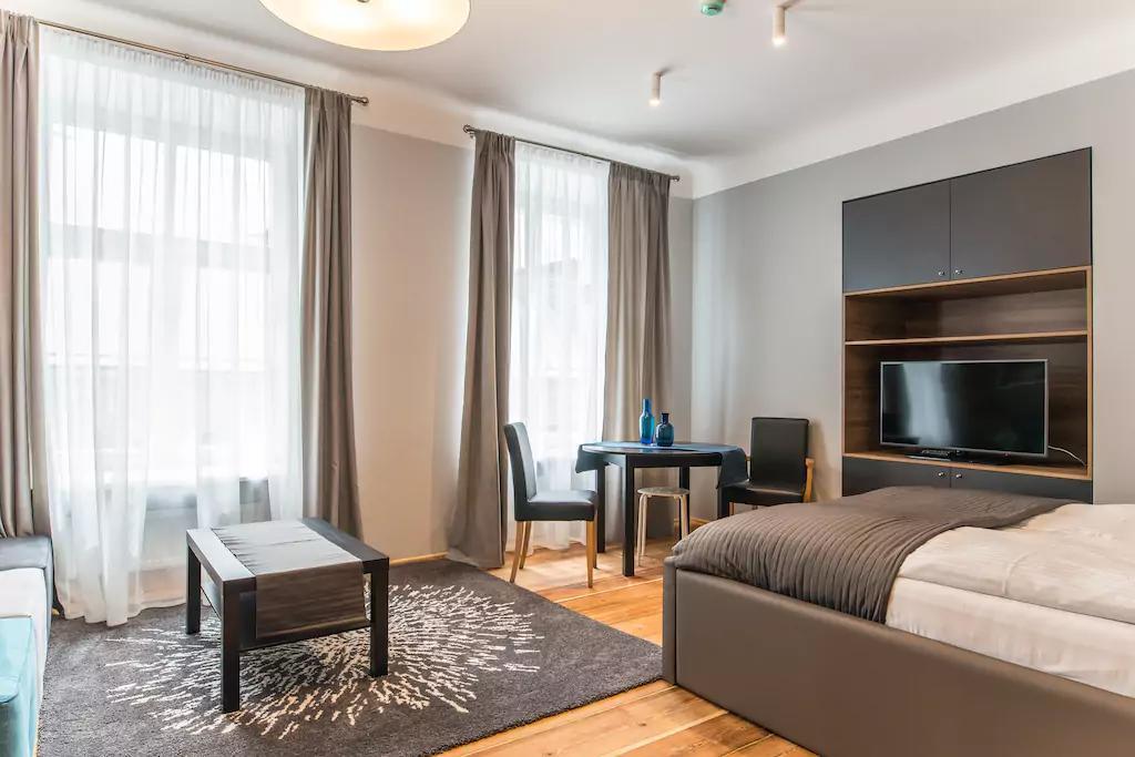 Colonel Suites & Apartments Рига Екстериор снимка